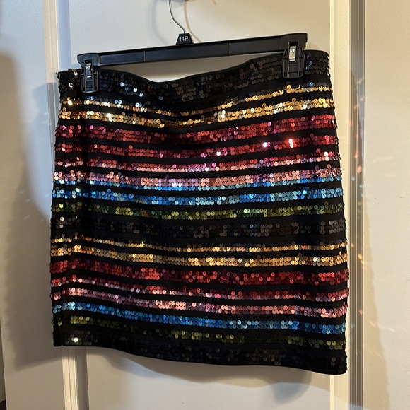 Colorful Express Skirt - Picture 2 of 2